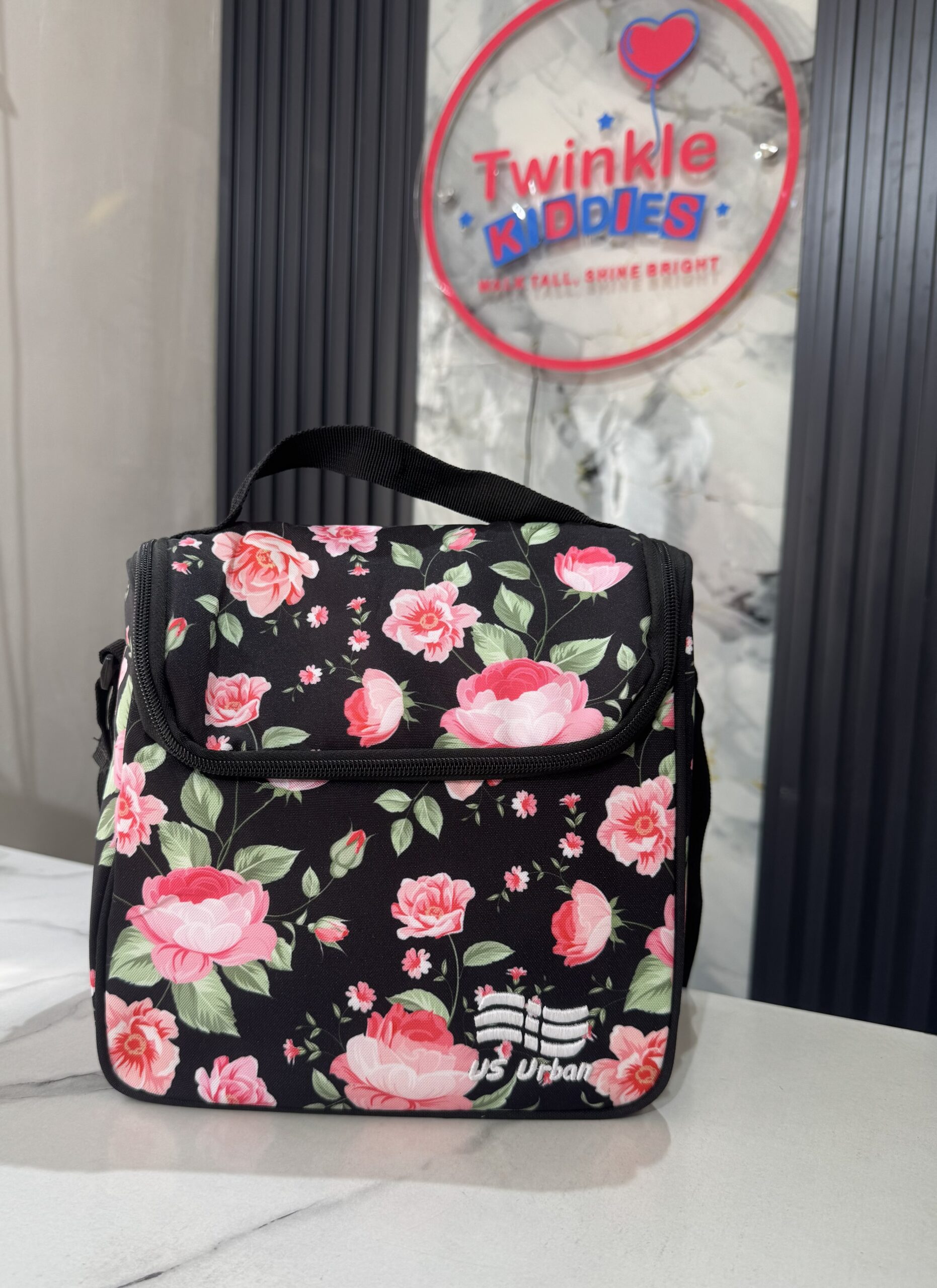 Sannea Pink and Black Girls Lunch Bag