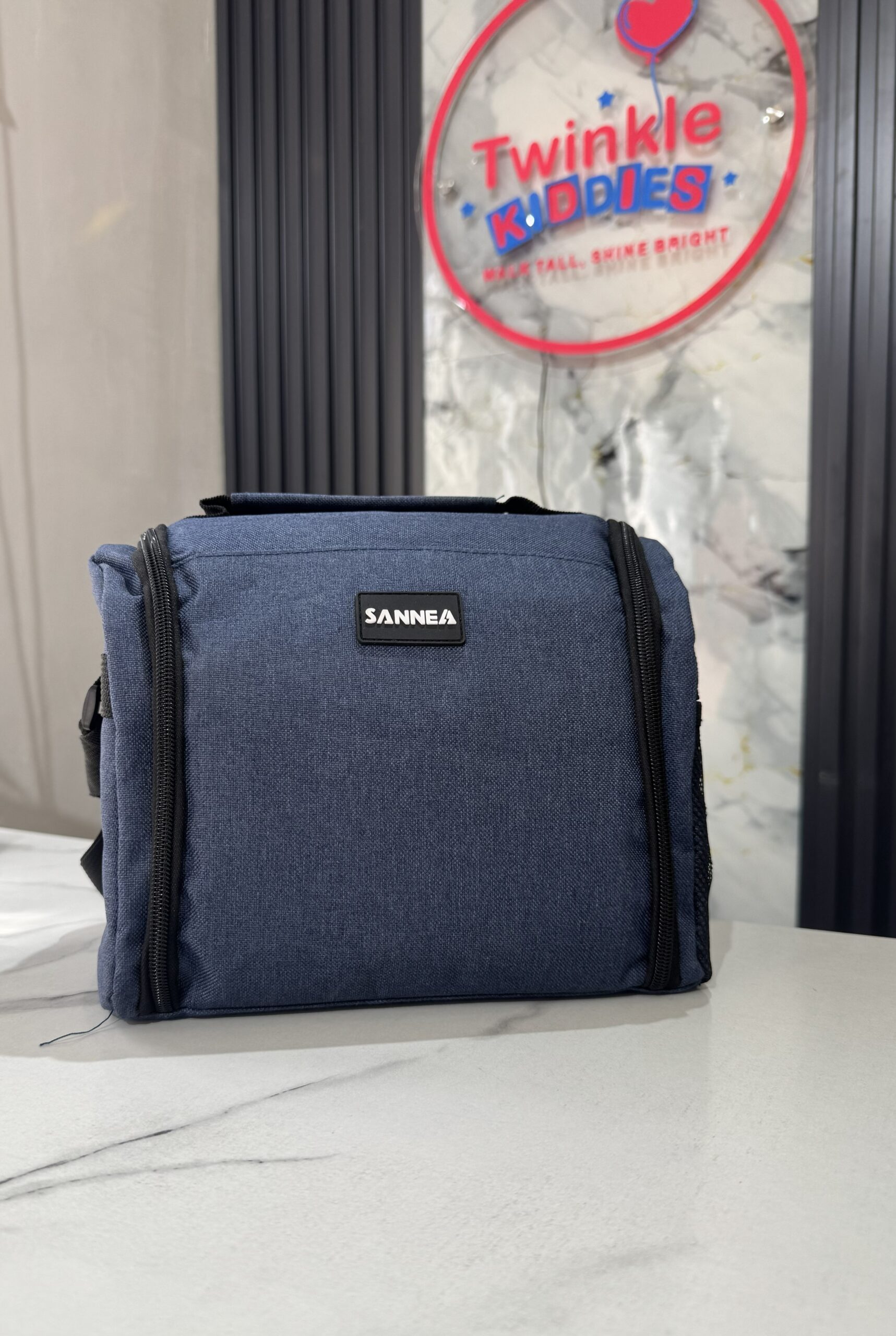 Sannea Navy Blue Boys Lunch Bag