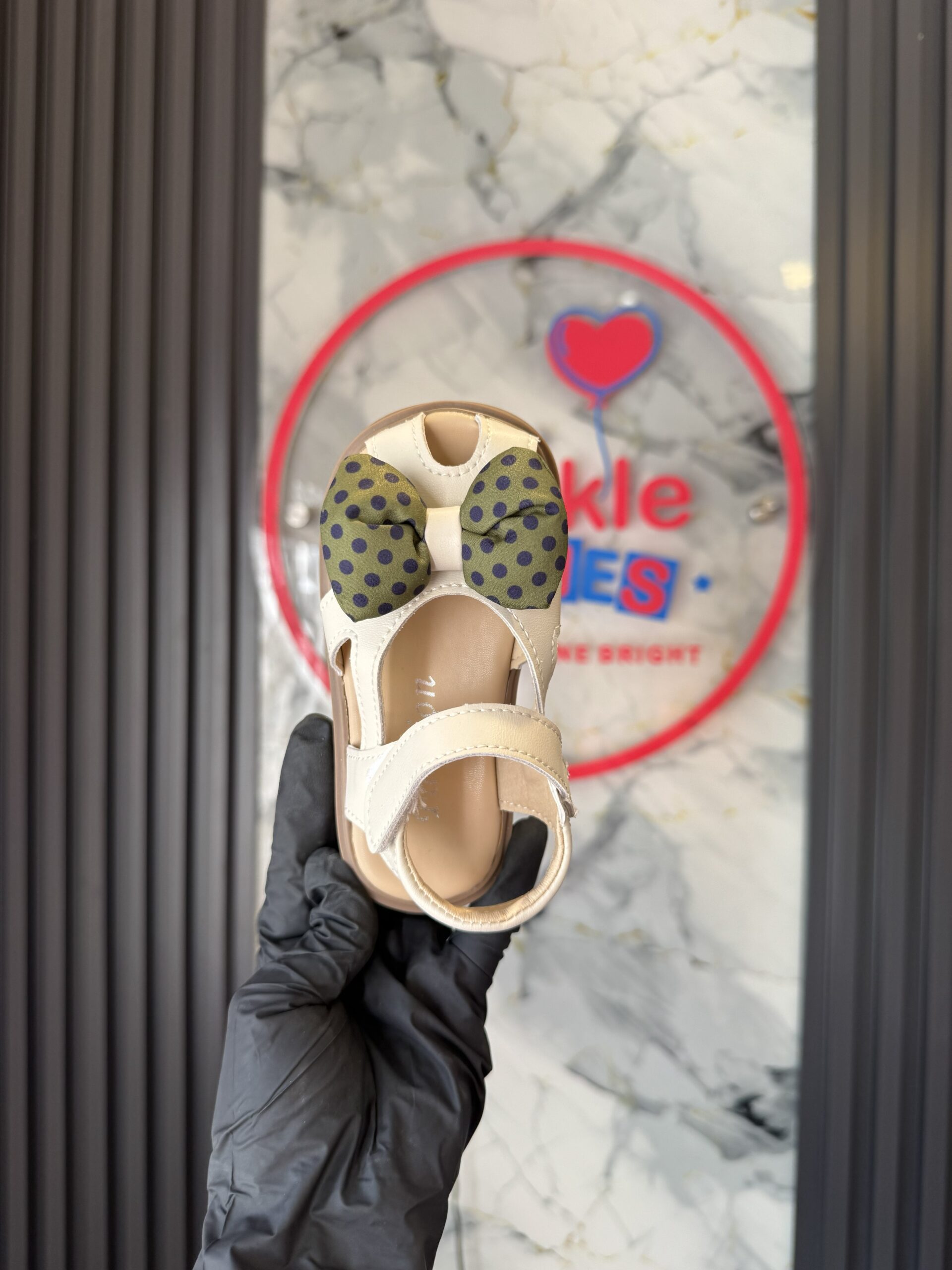Toddler Cream & Green Girls Sandals