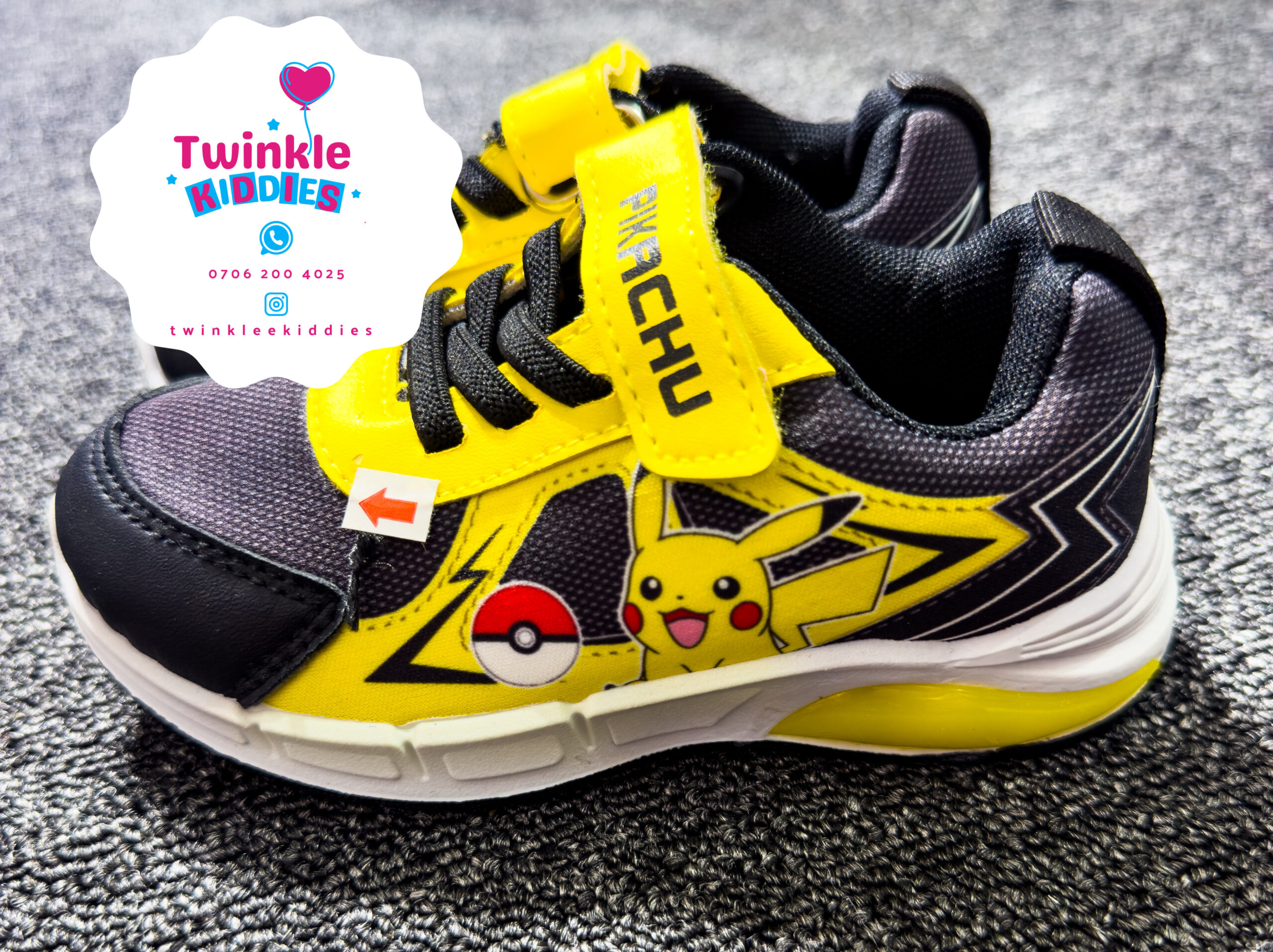 Pikachu LED Boys Sneakers