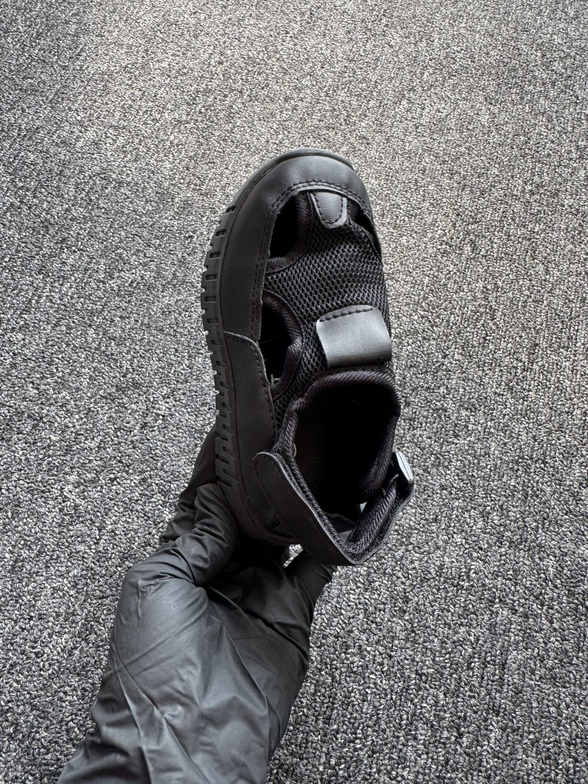 Style 11 Unisex Half Covered School Shoe