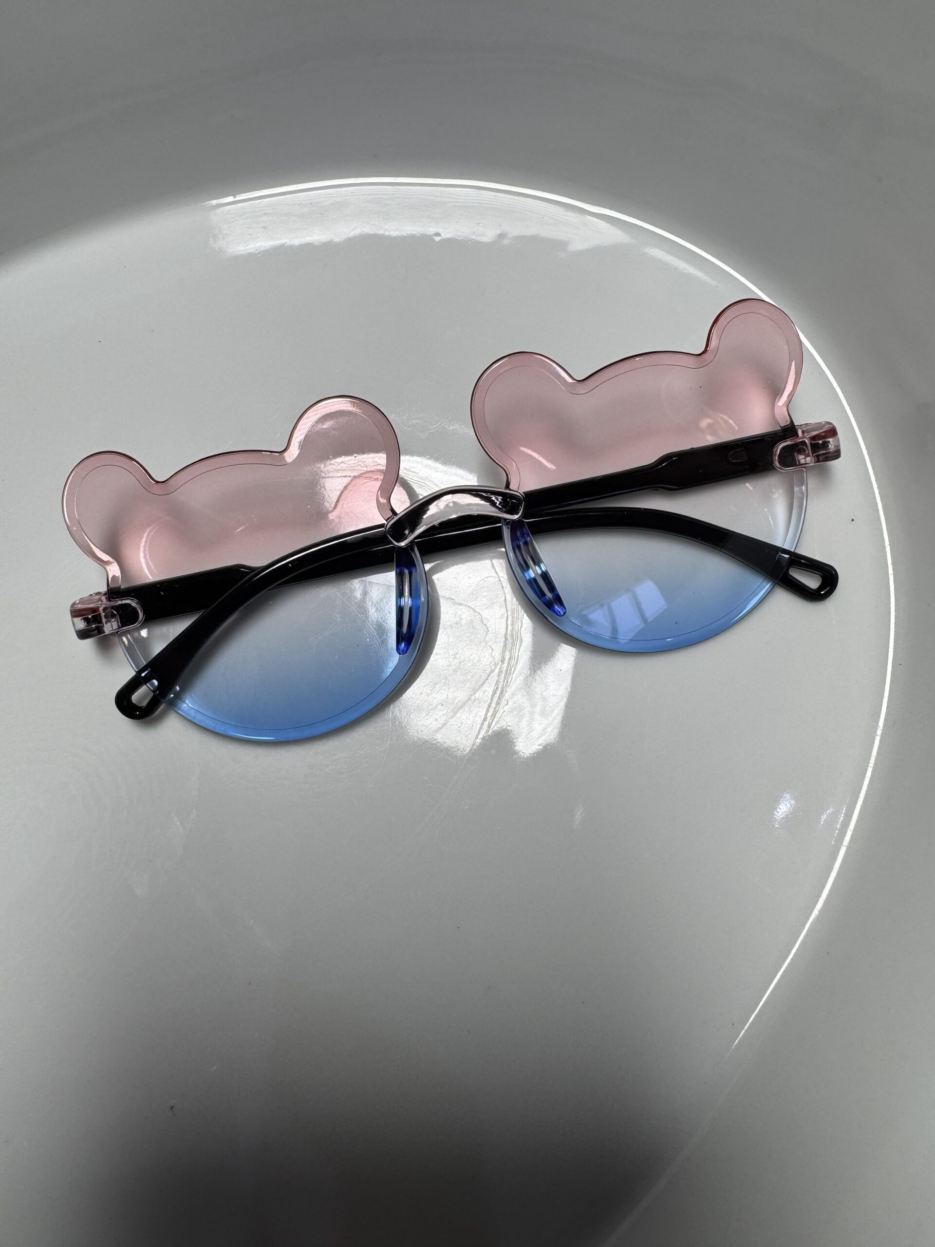 Unisex Multicolour Stylish Fashion Glasses - Image 10
