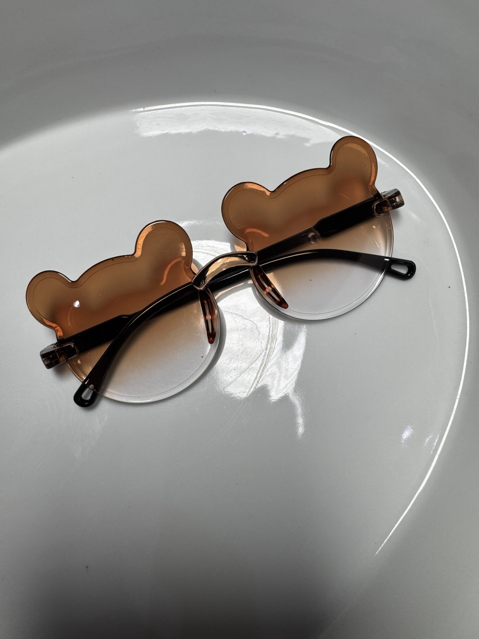 Unisex Multicolour Stylish Fashion Glasses - Image 11