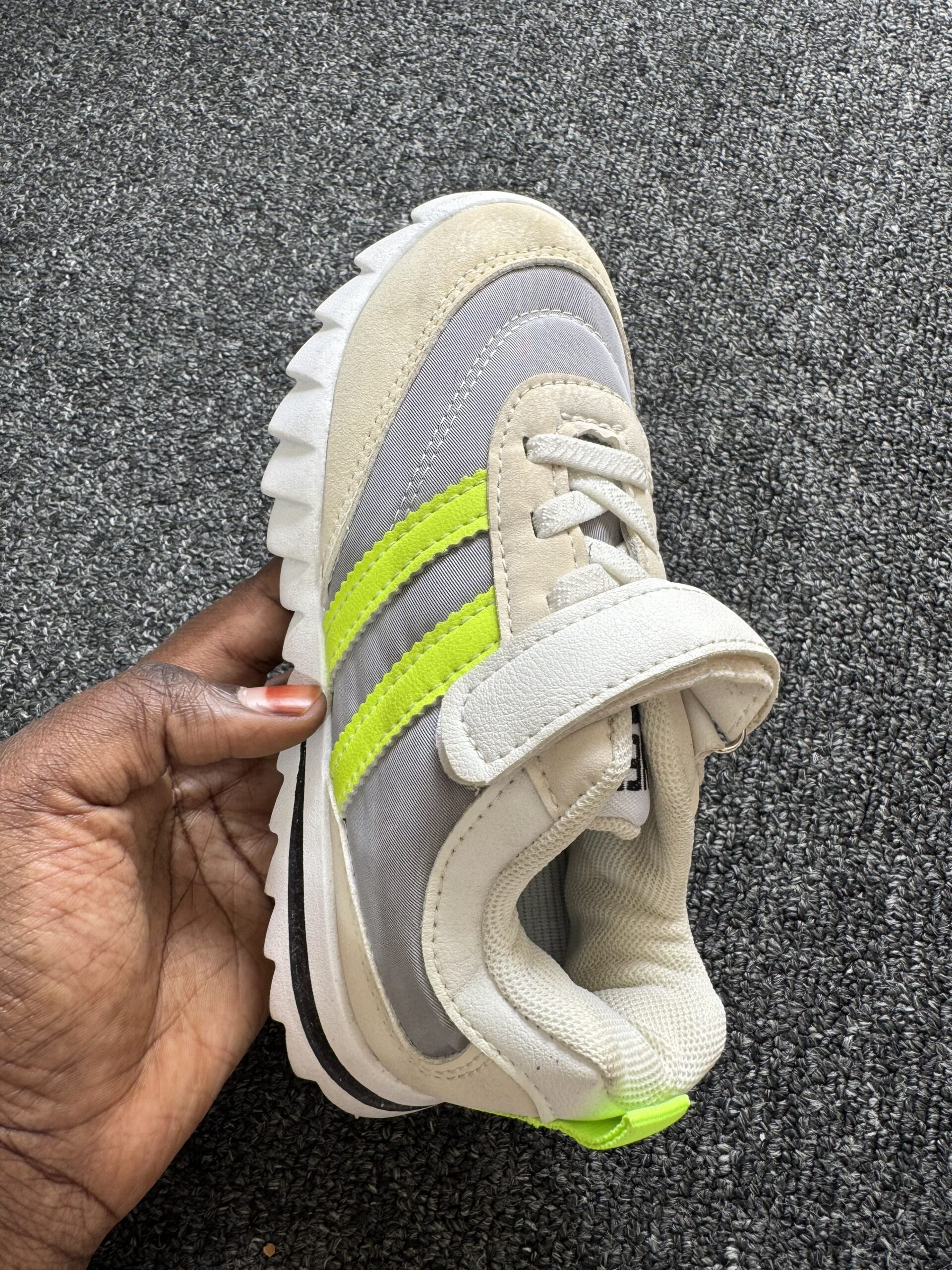 Boutique Standard Green & White Boys Sneakers