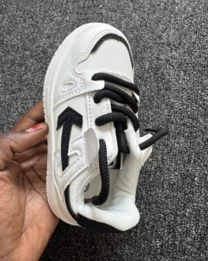 Boutique Black & White Boys Sneakers