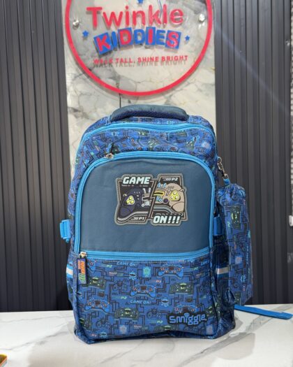 Smiggle Boys Blue Big School Bag