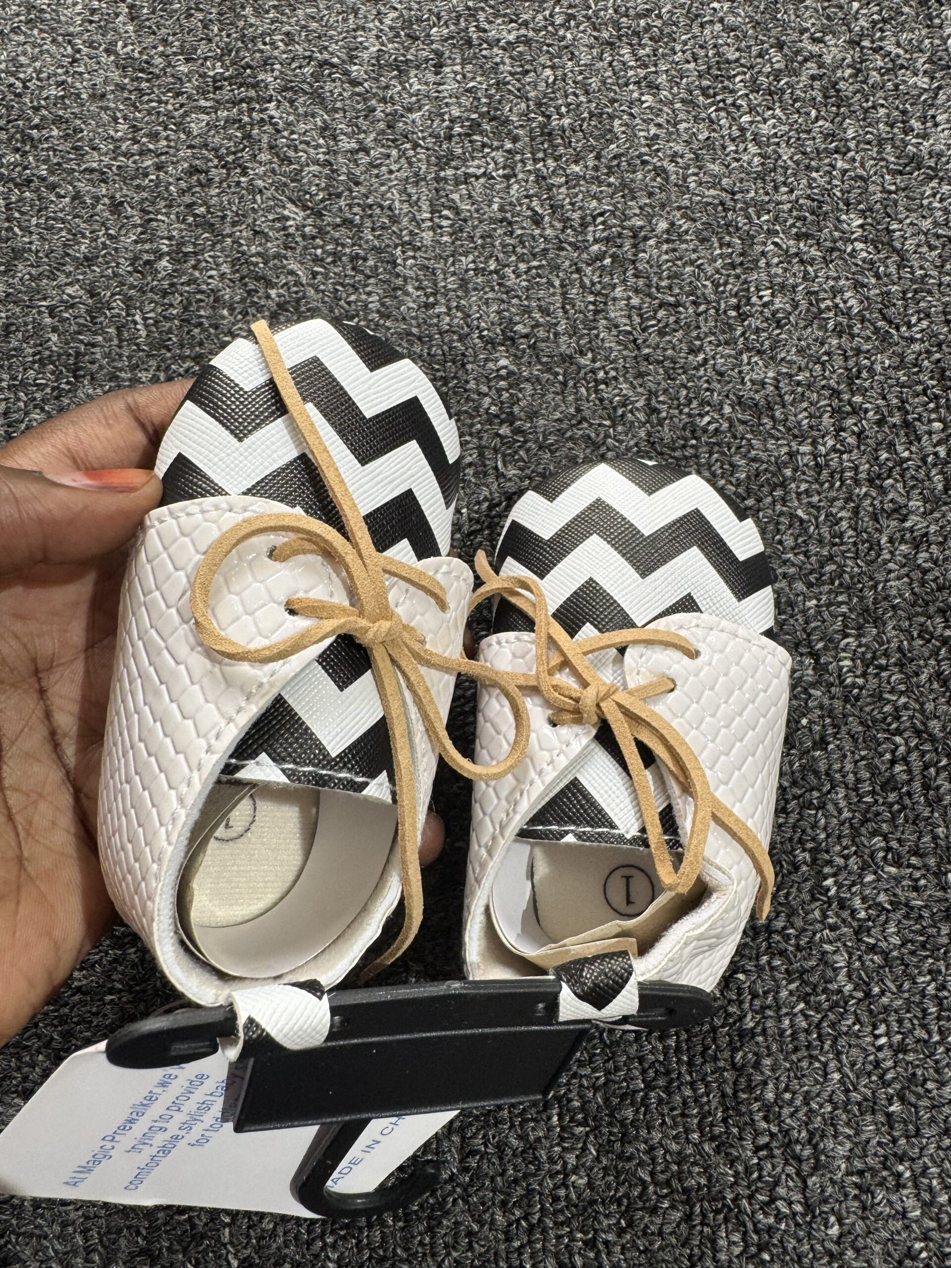 Baby Pre-Walker Shoes - Image 3