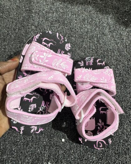 Kitto Girls Pre-Walker Shoes